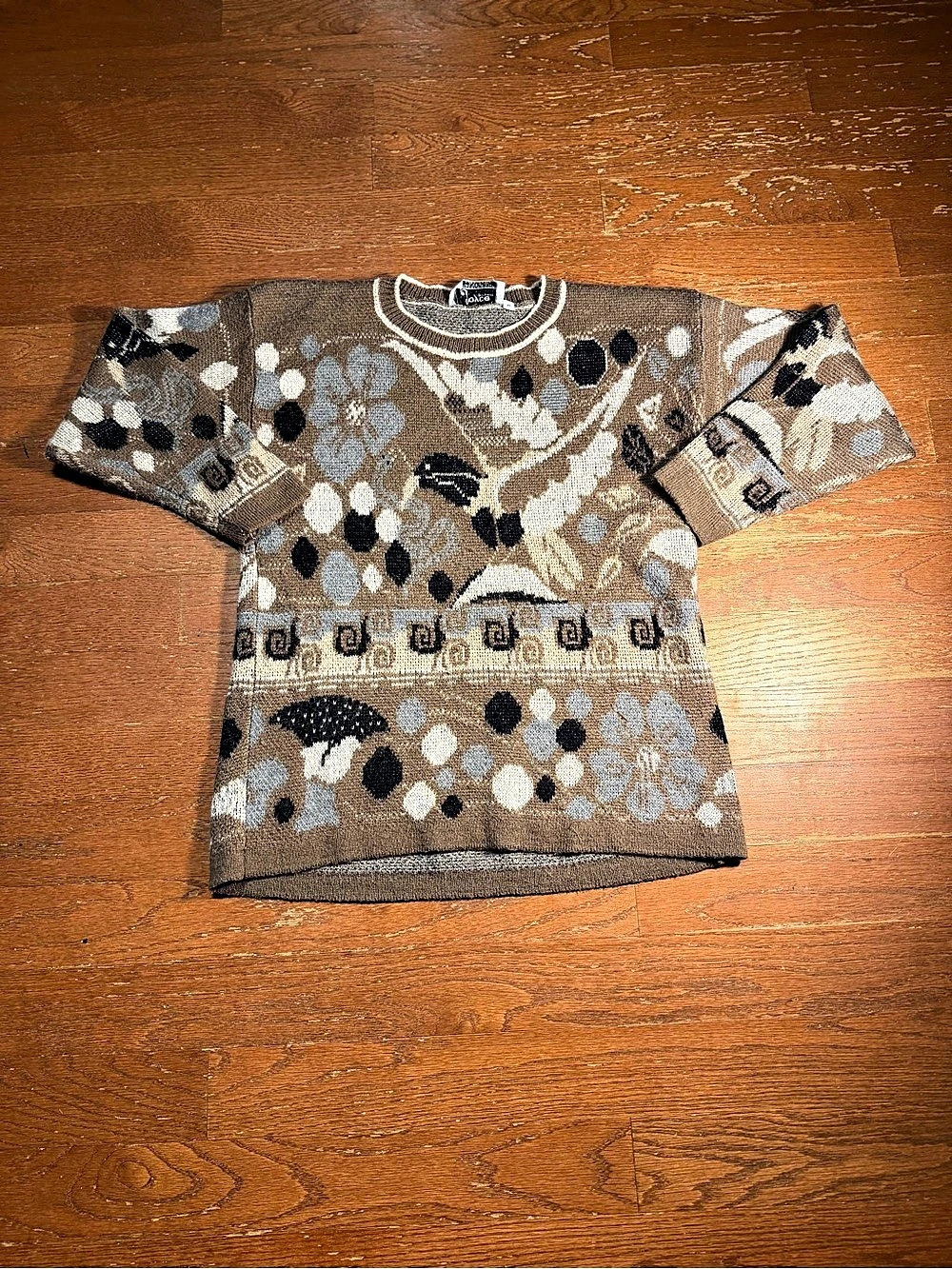 80s Vintage Womens Bird Design Knitted Sweater